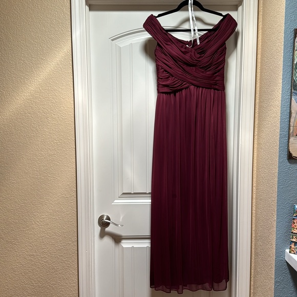 David’s bridal criss/cross bridesmaid dress. - Picture 6 of 7